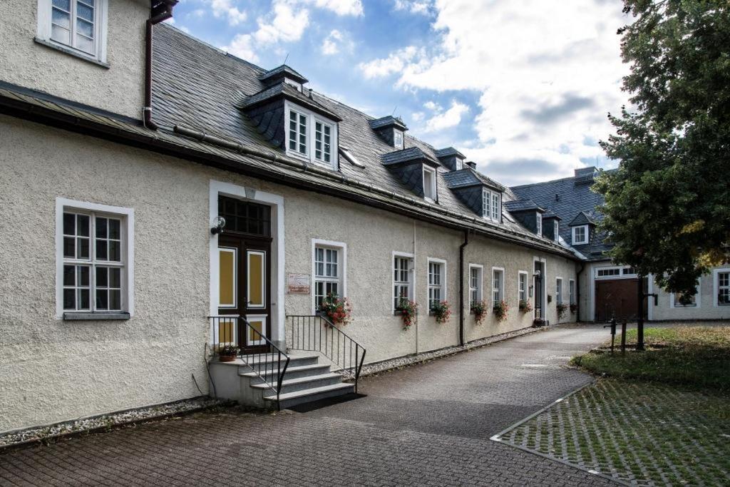 Ruestzeitenheim Sonnenschein Saalburg Bagian luar foto