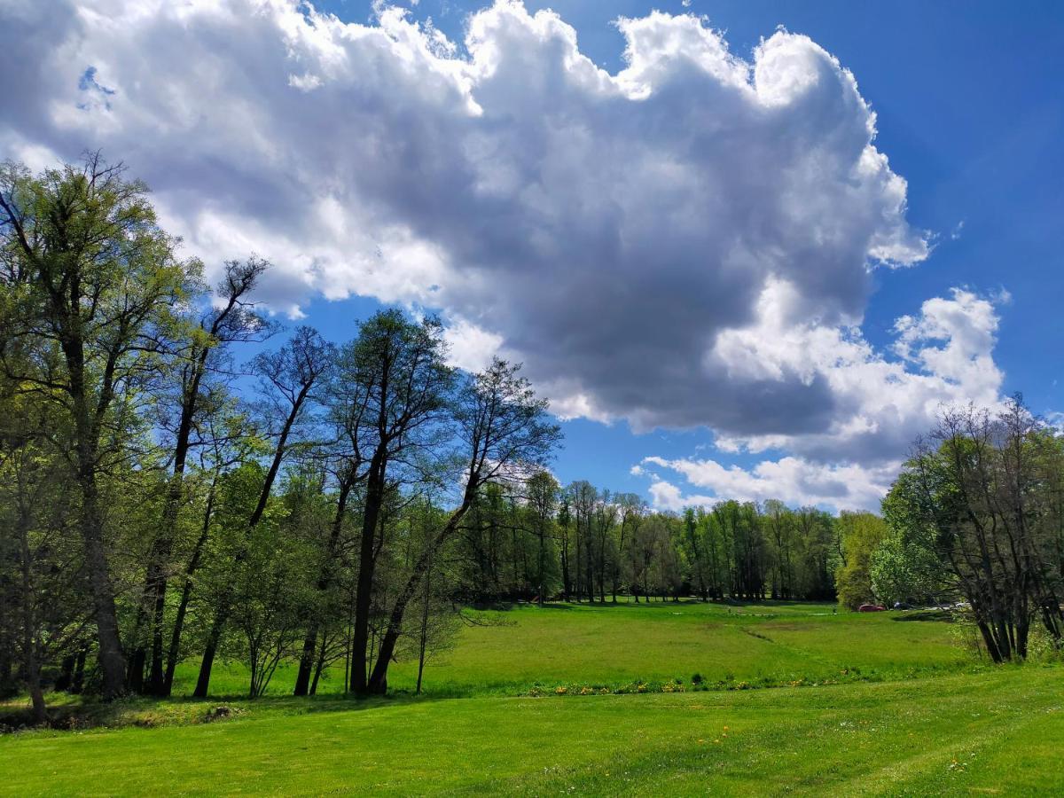 Ruestzeitenheim Sonnenschein Saalburg Bagian luar foto